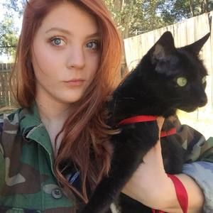 Meet your Posher, Ally